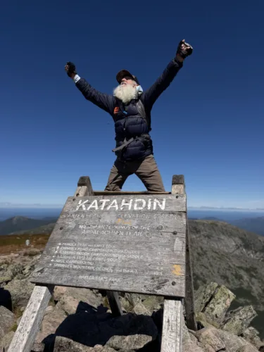At 91, Dale ‘Grey Beard’ Sanders reclaims record as oldest hiker to complete the  Appalachian Trail